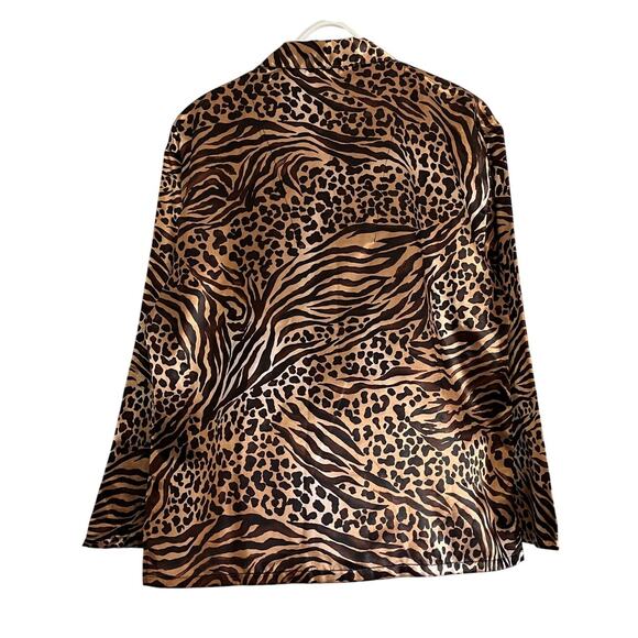 Kathryn Pajama Top Animal Print Leopard Zebra NWT Size Med Lounge Sleep Shirt - Picture 2 of 9